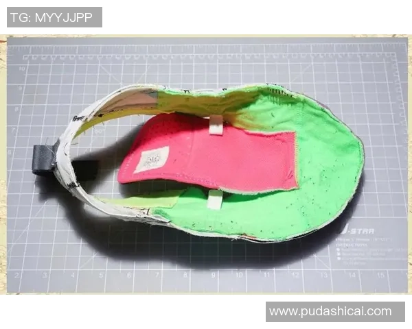 球星专属足球内衬设计解析助力运动员性能提升与舒适体验