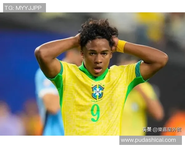 世界足坛身高最高球员排名揭晓 谁是足球场上最具高度的巨星 世界足坛身高最高球员排名揭晓 谁是足球场上最具高度的巨星